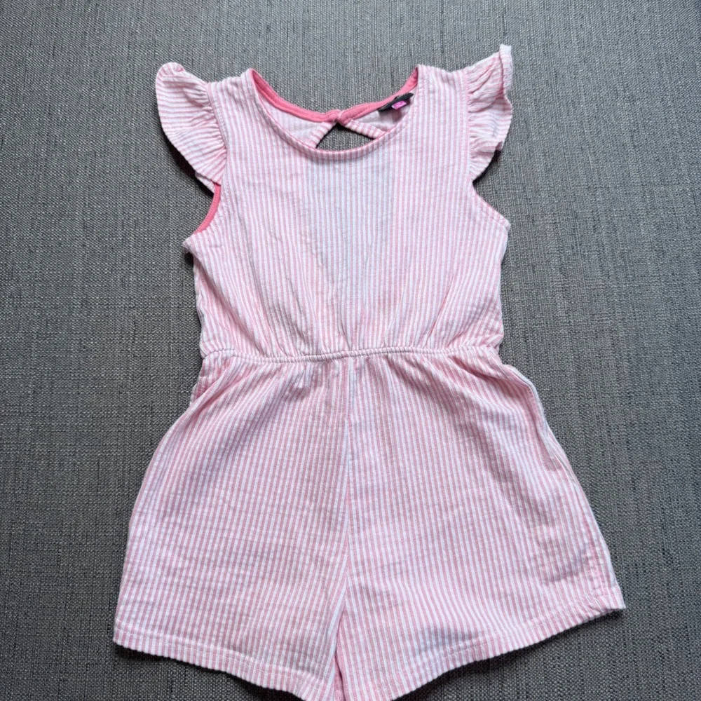 Vince Camuto Girls Pink White Striped Ruffle Sleeve Romper Size 10